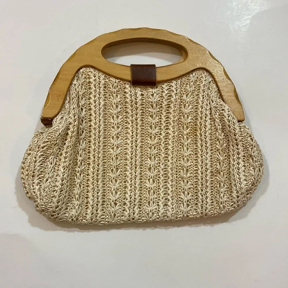 Vintage Woven Handbag - Picture 11 of 16